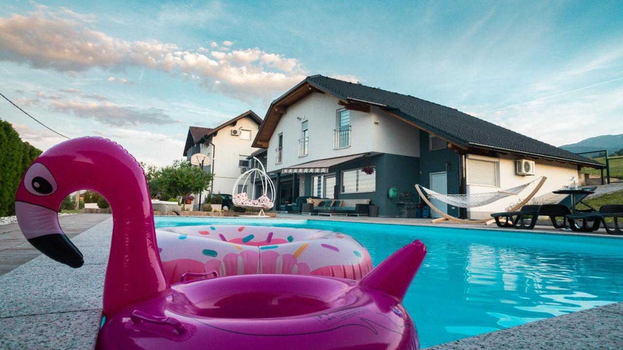Villa De Luxe Bihać Exteriör bild