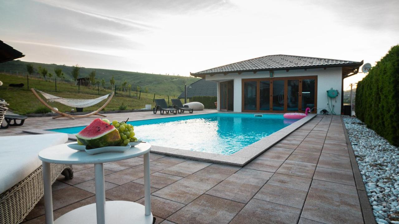 Villa De Luxe Bihać Exteriör bild